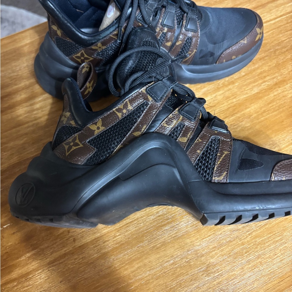Louis Vuitton Monogram Black and Brown Sneakers